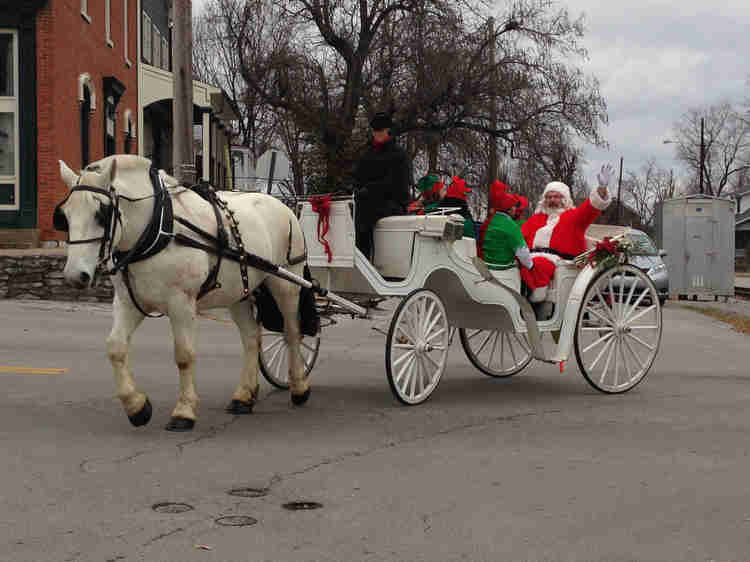 Santa Clause is Coming- Midway, KY