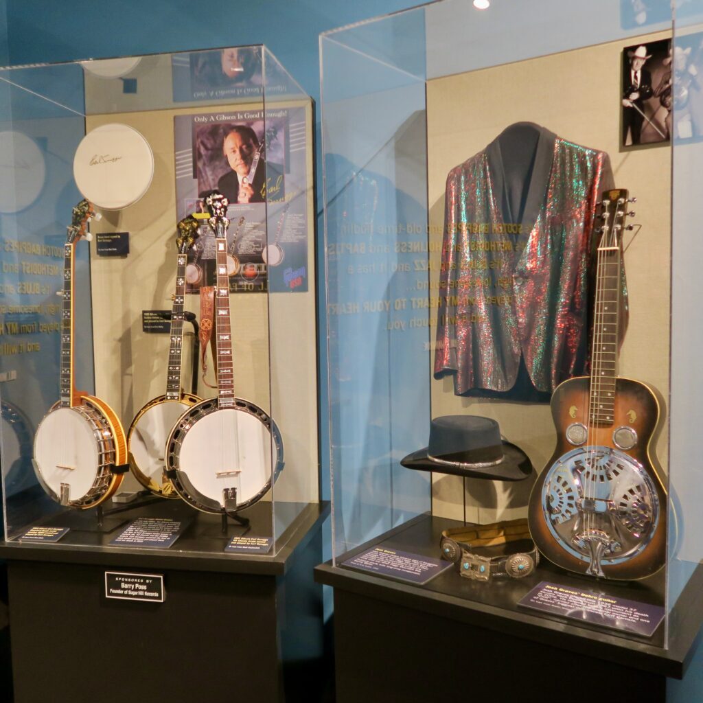 bluegrass_music_museum_owensboro_hall_of_fame_2-6716053-1024x1024-4993793